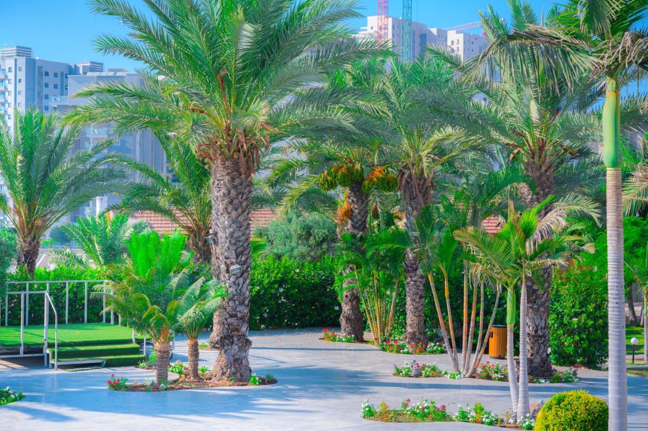 Agamim Hotel Ashkelon Ngoại thất bức ảnh