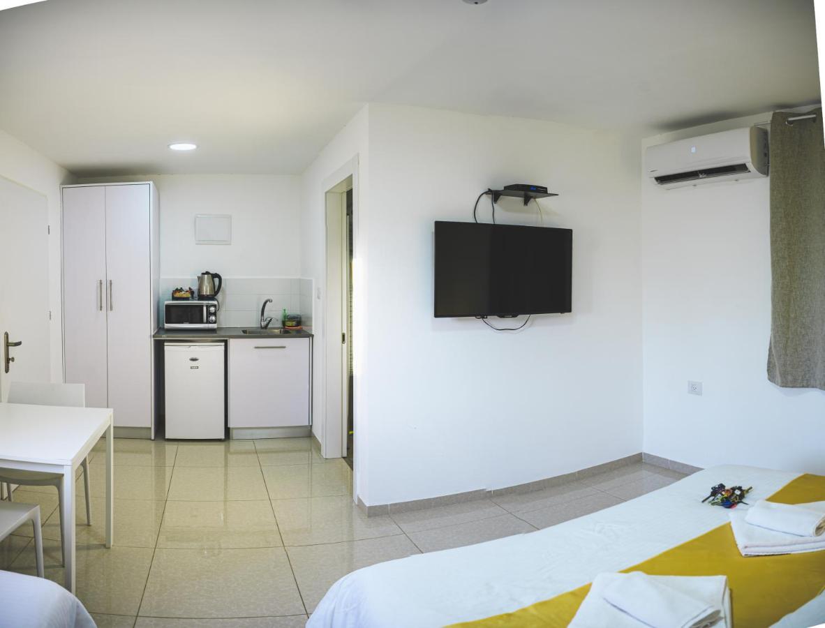 Agamim Hotel Ashkelon Ngoại thất bức ảnh